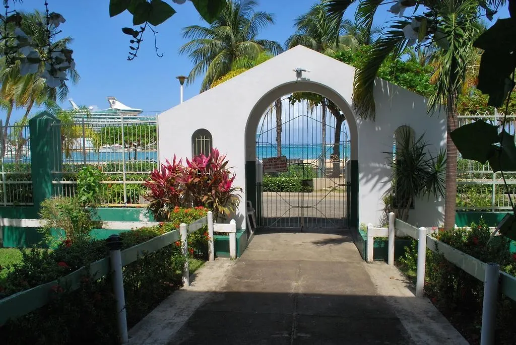 Ocho Rios Sandcastles Resort On The Beach 1 Bedroom Apartment On The Beach Очо-Риос