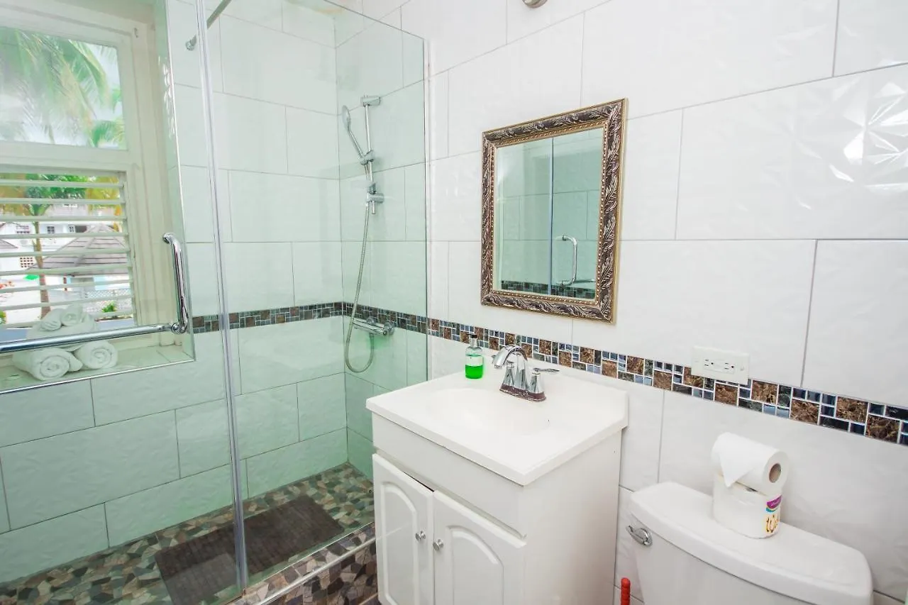 Ocho Rios Sandcastles Resort On The Beach 1 Bedroom Apartment On The Beach 0*, Очо-Риос