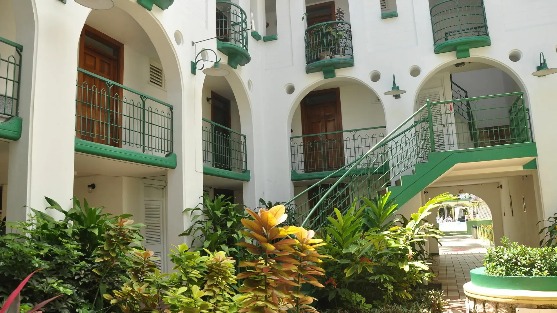 Ocho Rios Sandcastles Resort On The Beach 1 Bedroom Apartment On The Beach  Очо-Риос